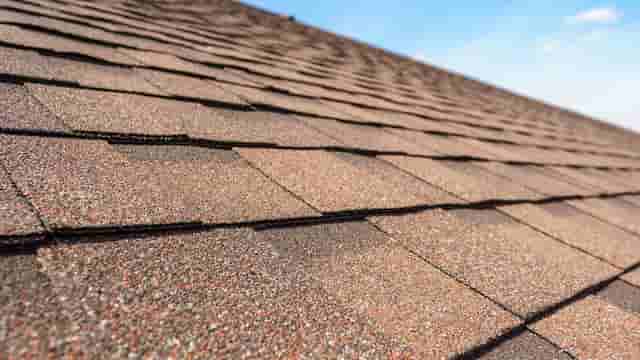 Types of asphalt roof shingles